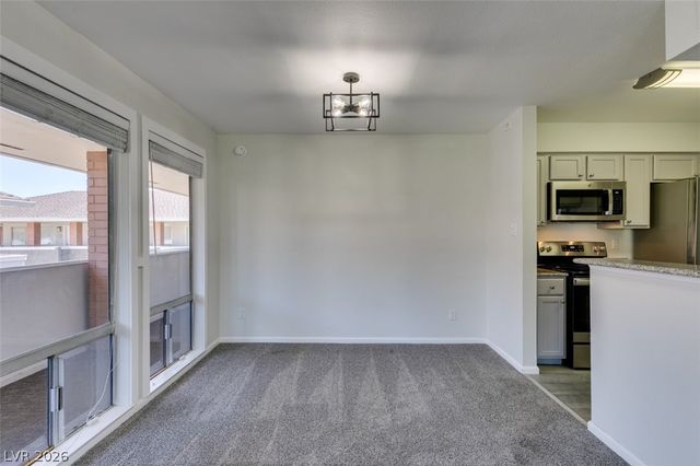 714 Oakmont Avenue 1104, Las Vegas, NV 89109