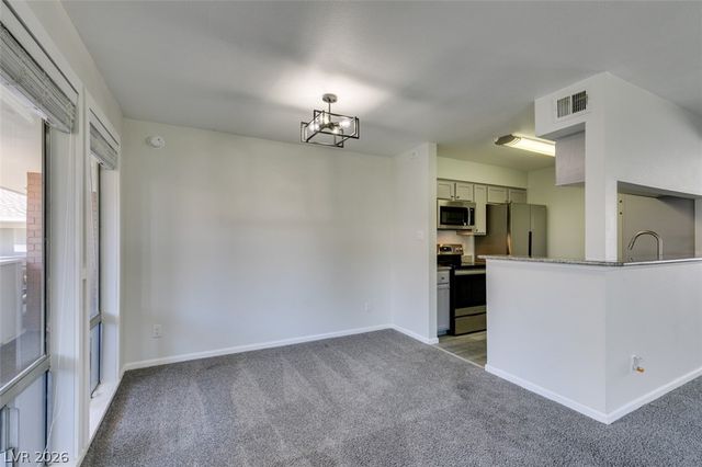 714 Oakmont Avenue 1104, Las Vegas, NV 89109