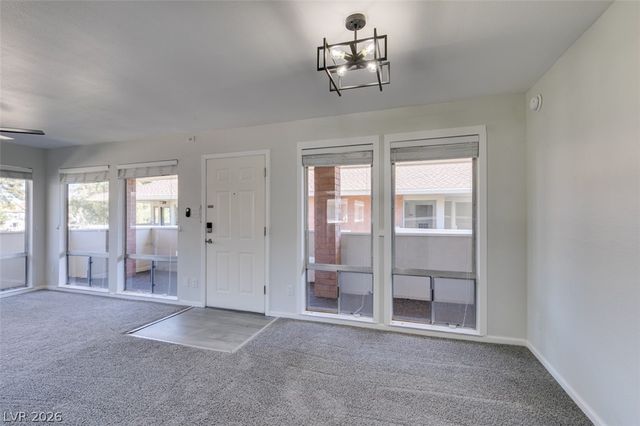 714 Oakmont Avenue 1104, Las Vegas, NV 89109