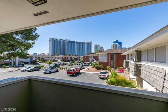 714 Oakmont Avenue 1104, Las Vegas, NV 89109