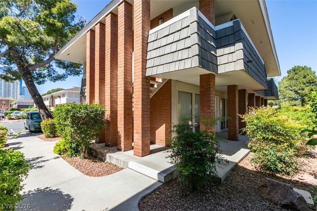 714 Oakmont Avenue 1104, Las Vegas, NV 89109