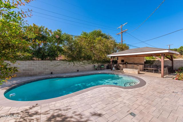 16700 Celtic Street, Granada Hills, CA 91344