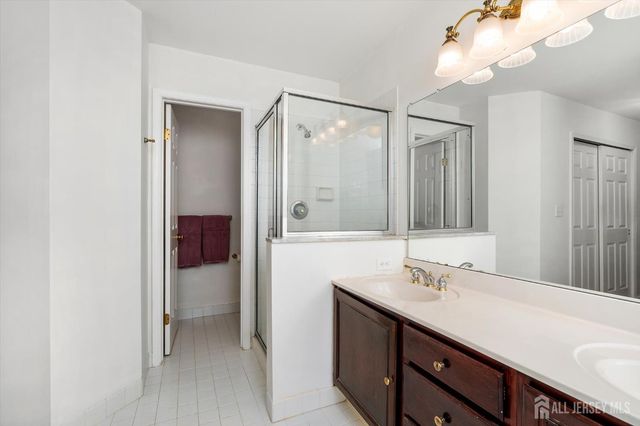25 Cypress Point Lane, Monroe, NJ 08831