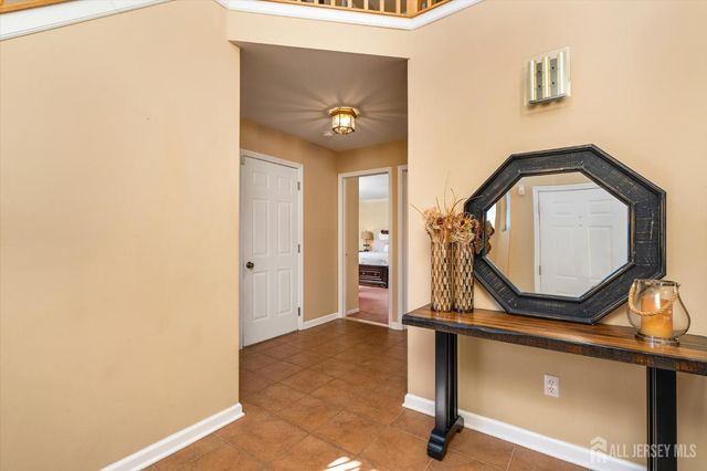 25 Cypress Point Lane, Monroe, NJ 08831