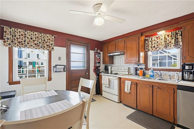 299 Woodward Avenue, East Providence, RI 02914