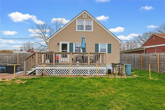 299 Woodward Avenue, East Providence, RI 02914