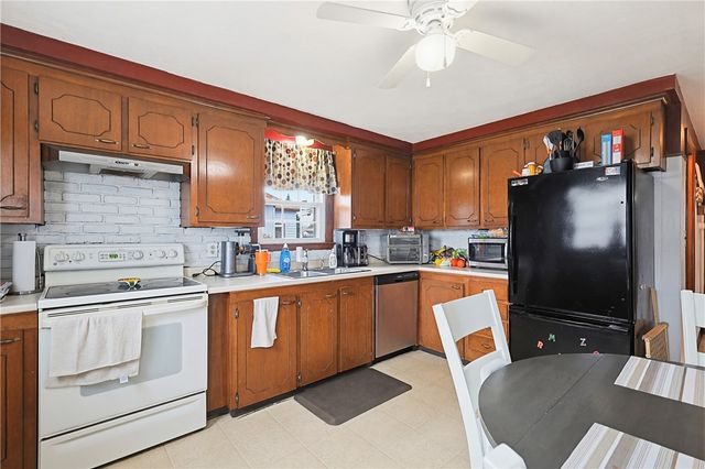 299 Woodward Avenue, East Providence, RI 02914