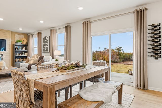 80 Whispering Oak Way, Dallas, GA 30132