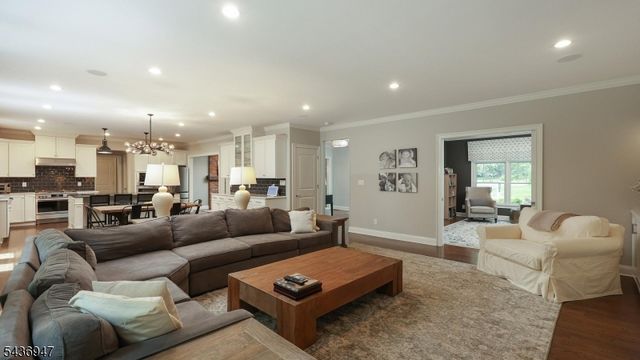 1916 Parkwood Dr, Scotch Plains Twp., NJ 07076