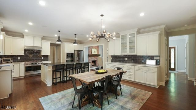 1916 Parkwood Dr, Scotch Plains Twp., NJ 07076