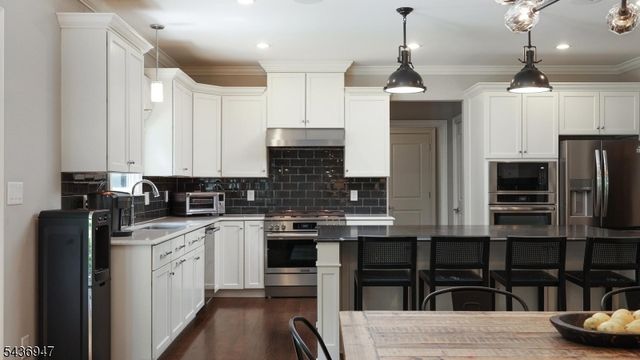 1916 Parkwood Dr, Scotch Plains Twp., NJ 07076