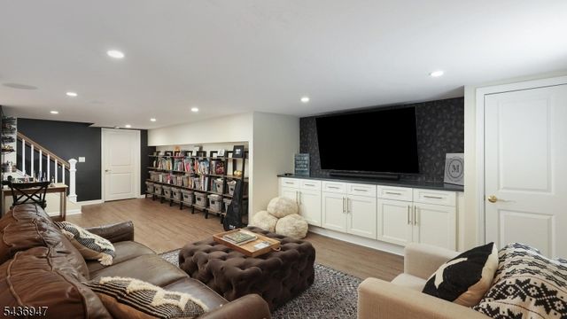 1916 Parkwood Dr, Scotch Plains Twp., NJ 07076
