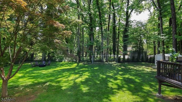 1916 Parkwood Dr, Scotch Plains Twp., NJ 07076