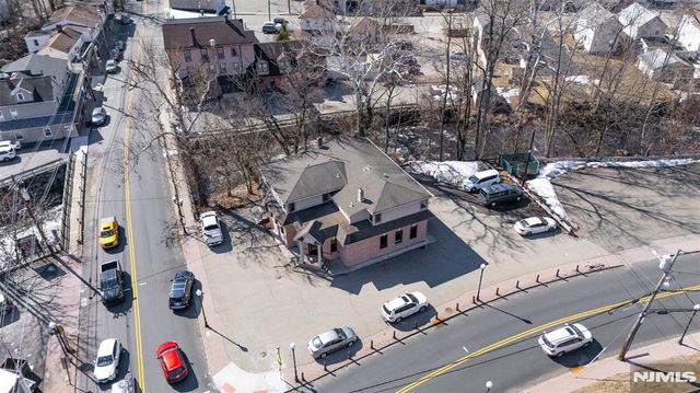 146 Main Street 3, Bloomingdale, NJ 07403