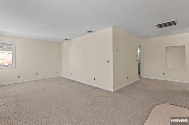 146 Main Street 3, Bloomingdale, NJ 07403