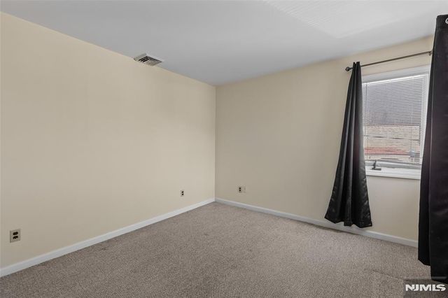 146 Main Street 3, Bloomingdale, NJ 07403