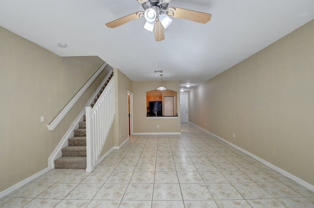 113 Hemingway Court, Palm Springs, FL 33461
