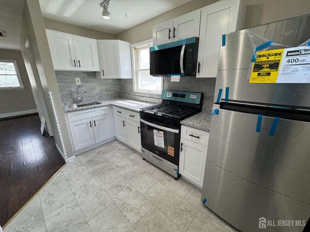 9 Scott Avenue, Milltown, NJ 08850