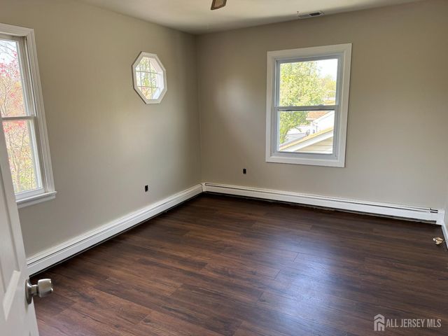 9 Scott Avenue, Milltown, NJ 08850