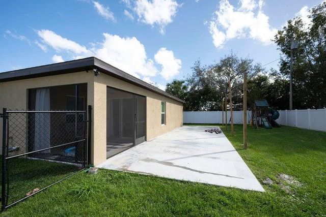 414 SW DAHLED Avenue, Port St. Lucie, Port St Lucie, FL 34953