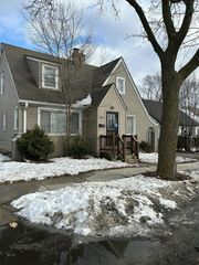 5110 N 60th STREET, Milwaukee, WI 53218