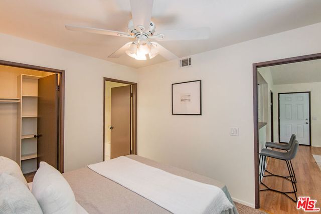 7025 Glade Avenue 24, Canoga Park, CA 91303