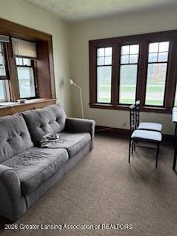 906 E Michigan Avenue, East Lansing, MI 48823