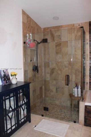 19922 NW 88th Ave, Miami, FL 33018