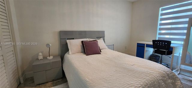 19922 NW 88th Ave, Miami, FL 33018