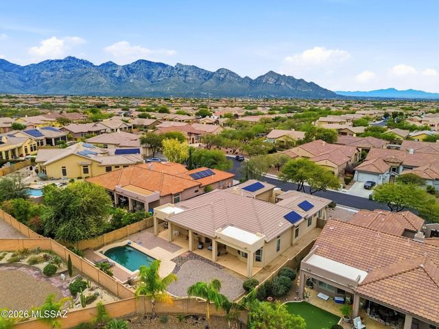 1220 W Calabria Court, Oro Valley, AZ 85755