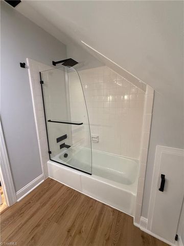 484 Rural Retreat Road, Winston-salem, NC 27107