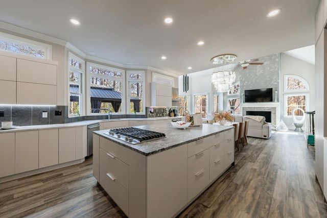 9105 Old Southwick Pass, Johns Creek, GA 30022