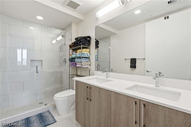 26600 Rosewood Pointe DR 302, Bonita Springs, FL 34135
