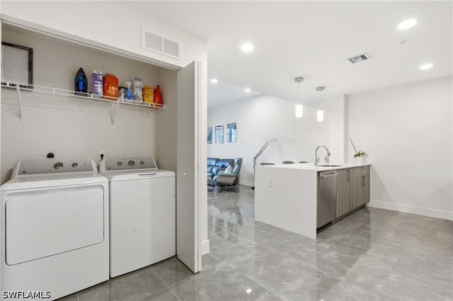 26600 Rosewood Pointe DR 302, Bonita Springs, FL 34135