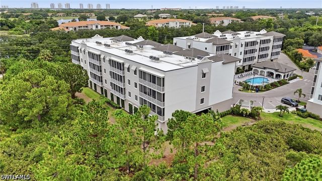 26600 Rosewood Pointe DR 302, Bonita Springs, FL 34135