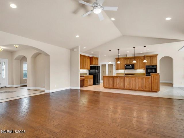 1124 N Fork Trail, Minden, NV 89423