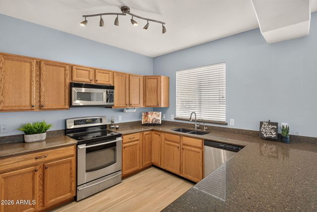 3014 W VILLA CASSANDRA Drive, Phoenix, AZ 85086
