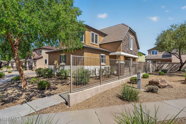 3014 W VILLA CASSANDRA Drive, Phoenix, AZ 85086