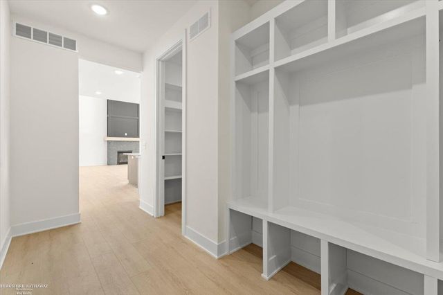 50452 Timberstone Drive, Macomb Twp, MI 48042