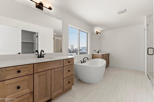 50452 Timberstone Drive, Macomb Twp, MI 48042