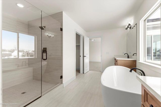 50452 Timberstone Drive, Macomb Twp, MI 48042