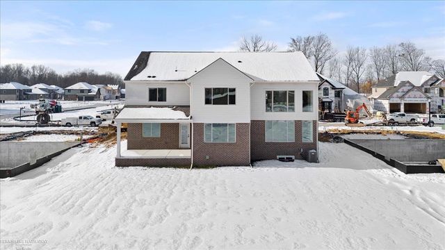 50452 Timberstone Drive, Macomb Twp, MI 48042