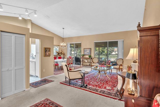 9589 Shadybrook Drive 201, Boynton Beach, FL 33437