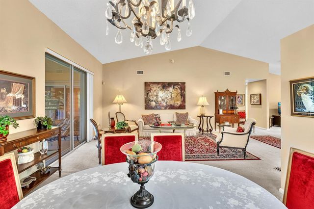 9589 Shadybrook Drive 201, Boynton Beach, FL 33437