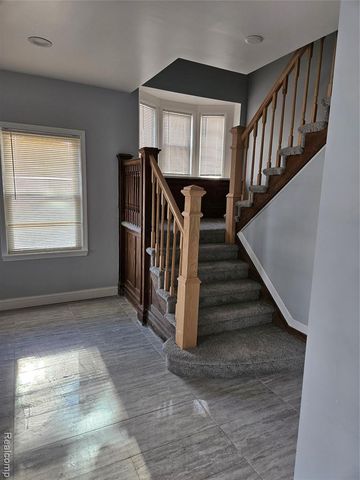 890 E Grand Boulevard, Detroit, MI 48207
