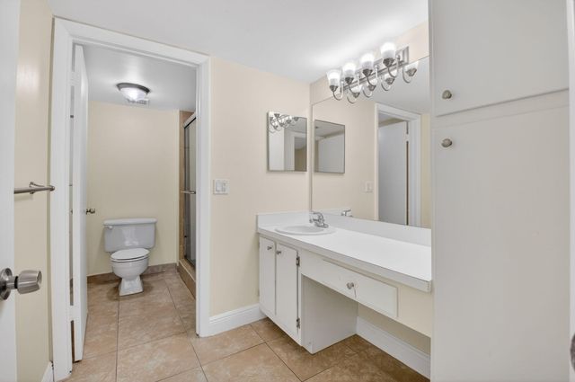 21943 REMSEN Terrace 207, Boca Raton, FL 33433