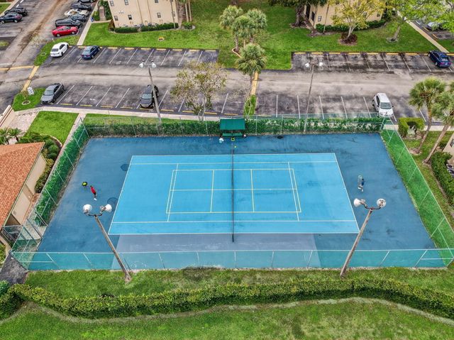 21943 REMSEN Terrace 207, Boca Raton, FL 33433