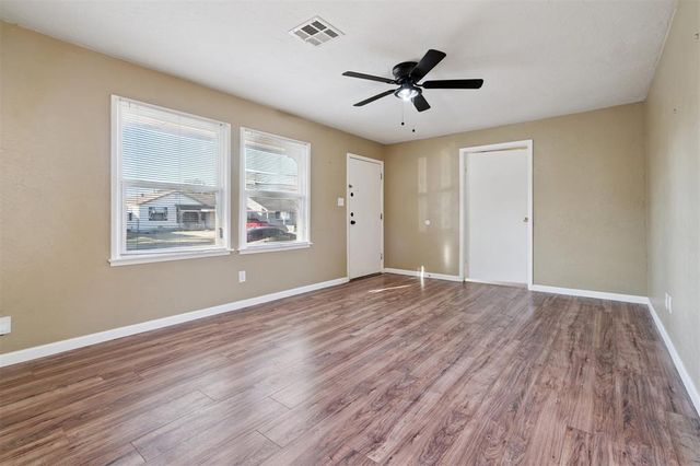 317 E Key Boulevard, Midwest City, OK 73110