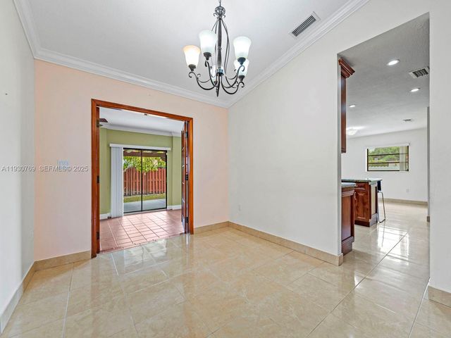 3791 SW 142nd Ave, Miami, FL 33175