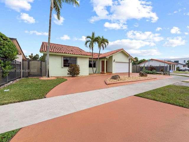 3791 SW 142nd Ave, Miami, FL 33175